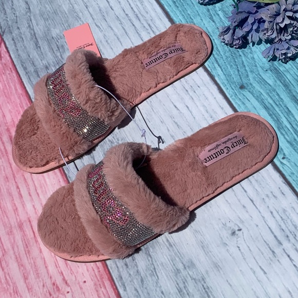 JUICY COUTURE💕🌸mauve pink gravity silver bling logo faux fur slides NWT - Picture 4 of 12